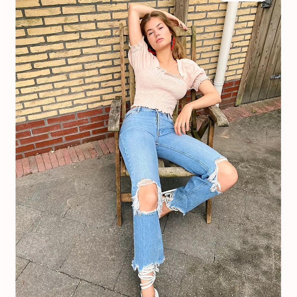 Maggie Mid-Rise Straight-Leg Jeans Free People